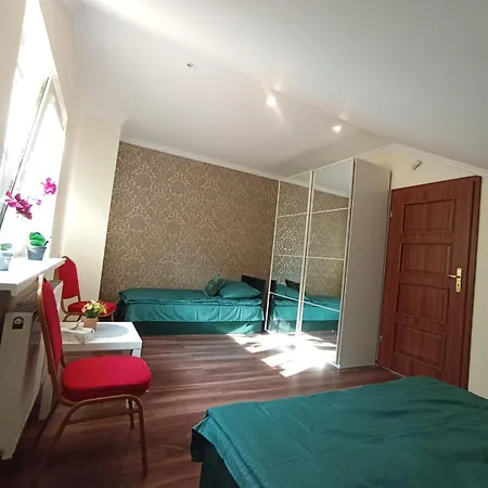 Vendégház Varzob Ll *